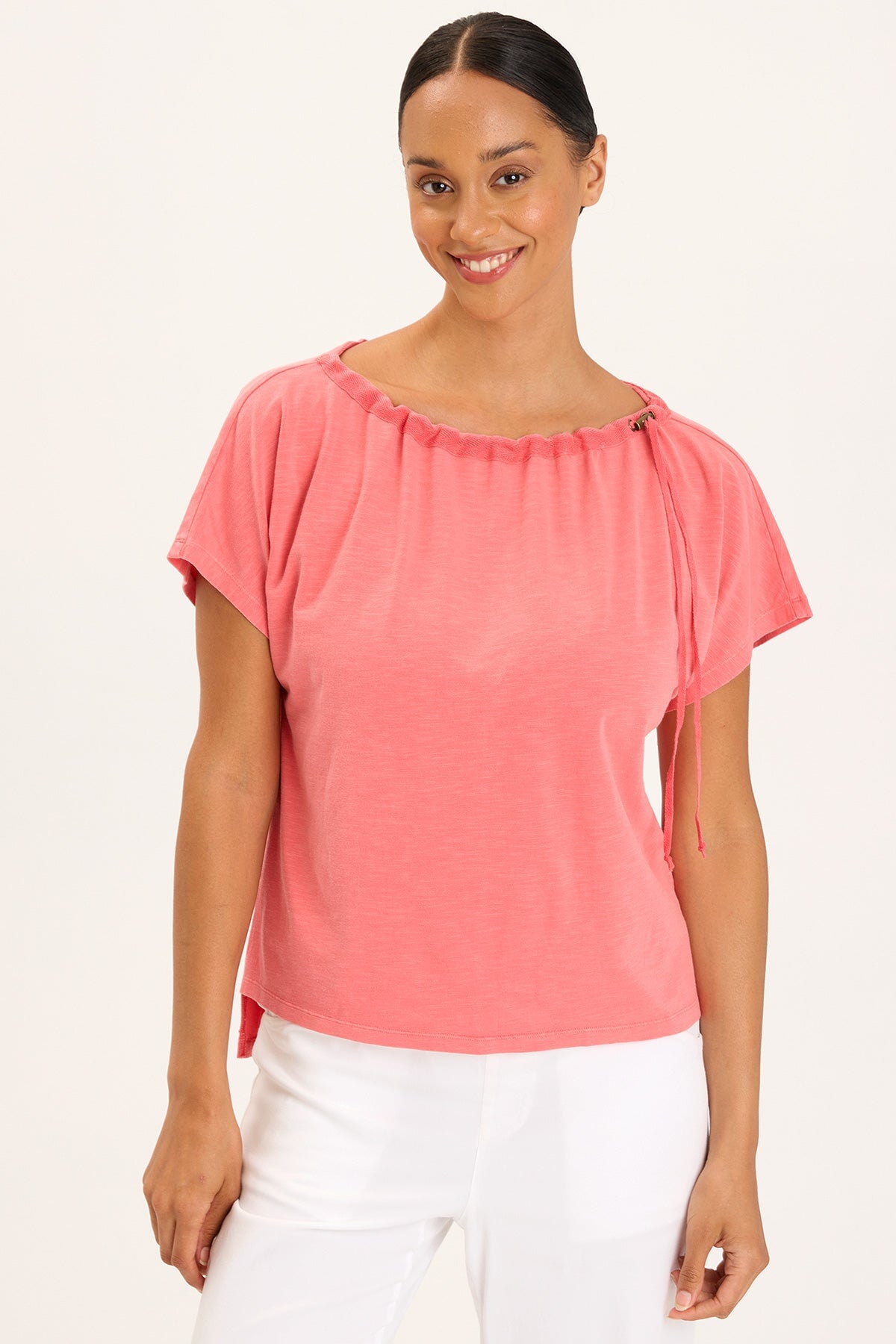 Wearables Exelda Tee