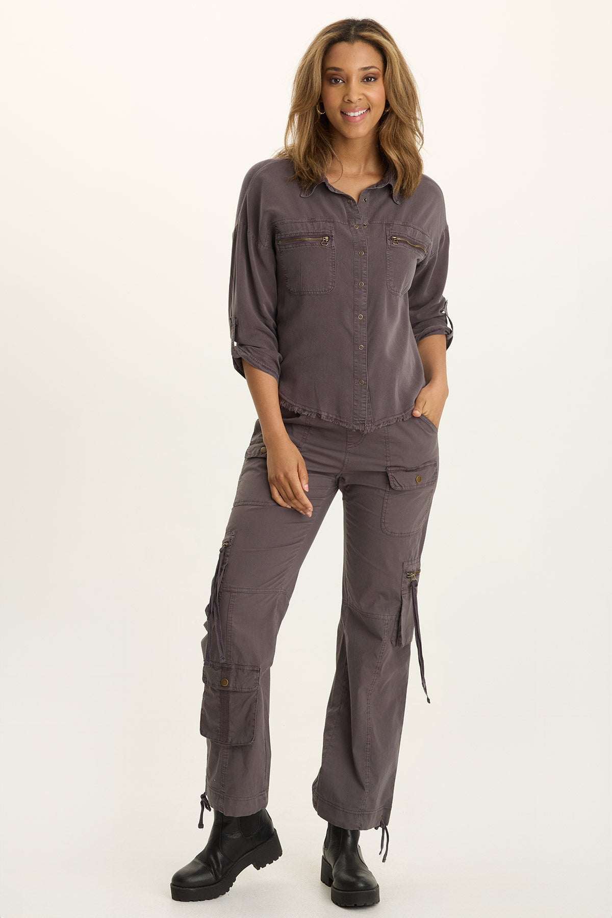 Wearables Knapp Distressed Cargo Button-Up