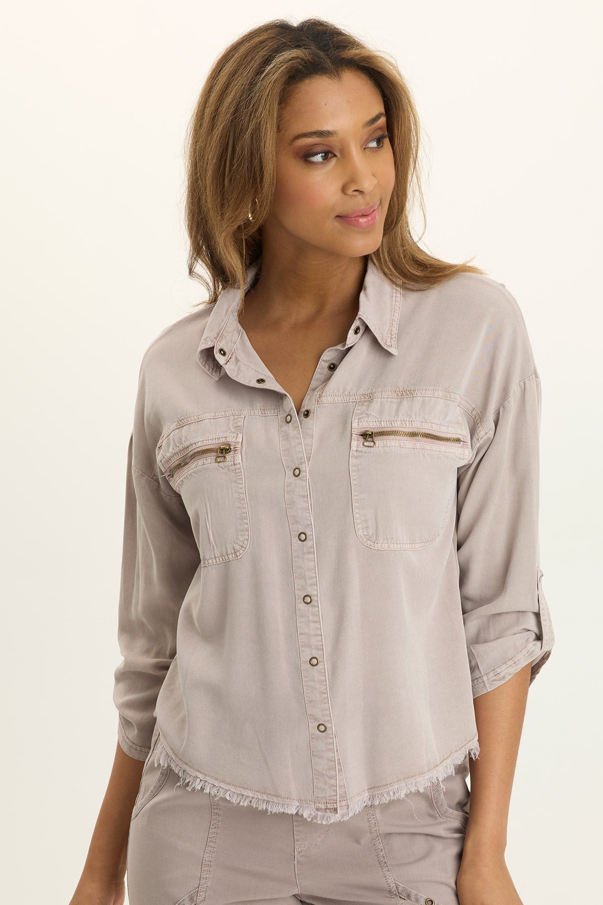 Wearables Knapp Distressed Cargo Button-Up