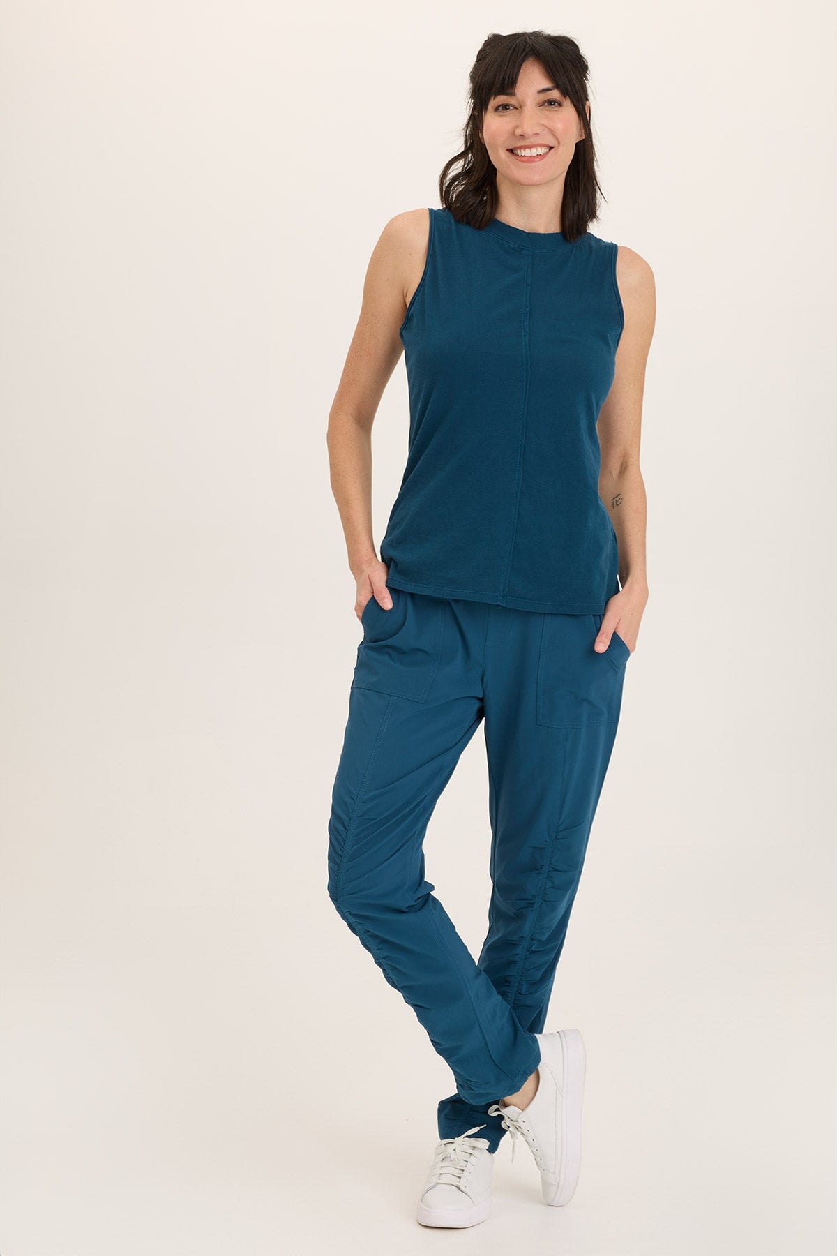 Wearables Jules Active Ruched Drawstring Stretch Pant 