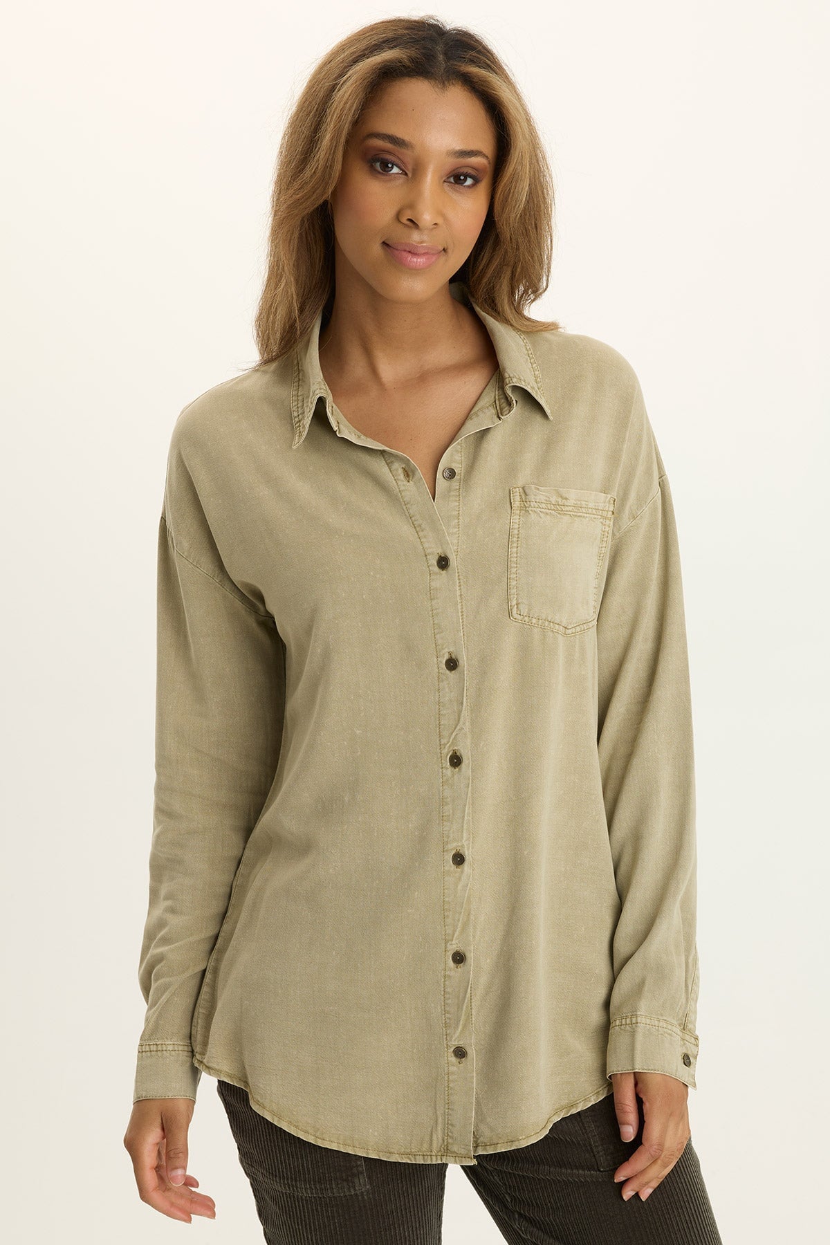 Wearables Dusten Lightweight Oversize Button-Up 