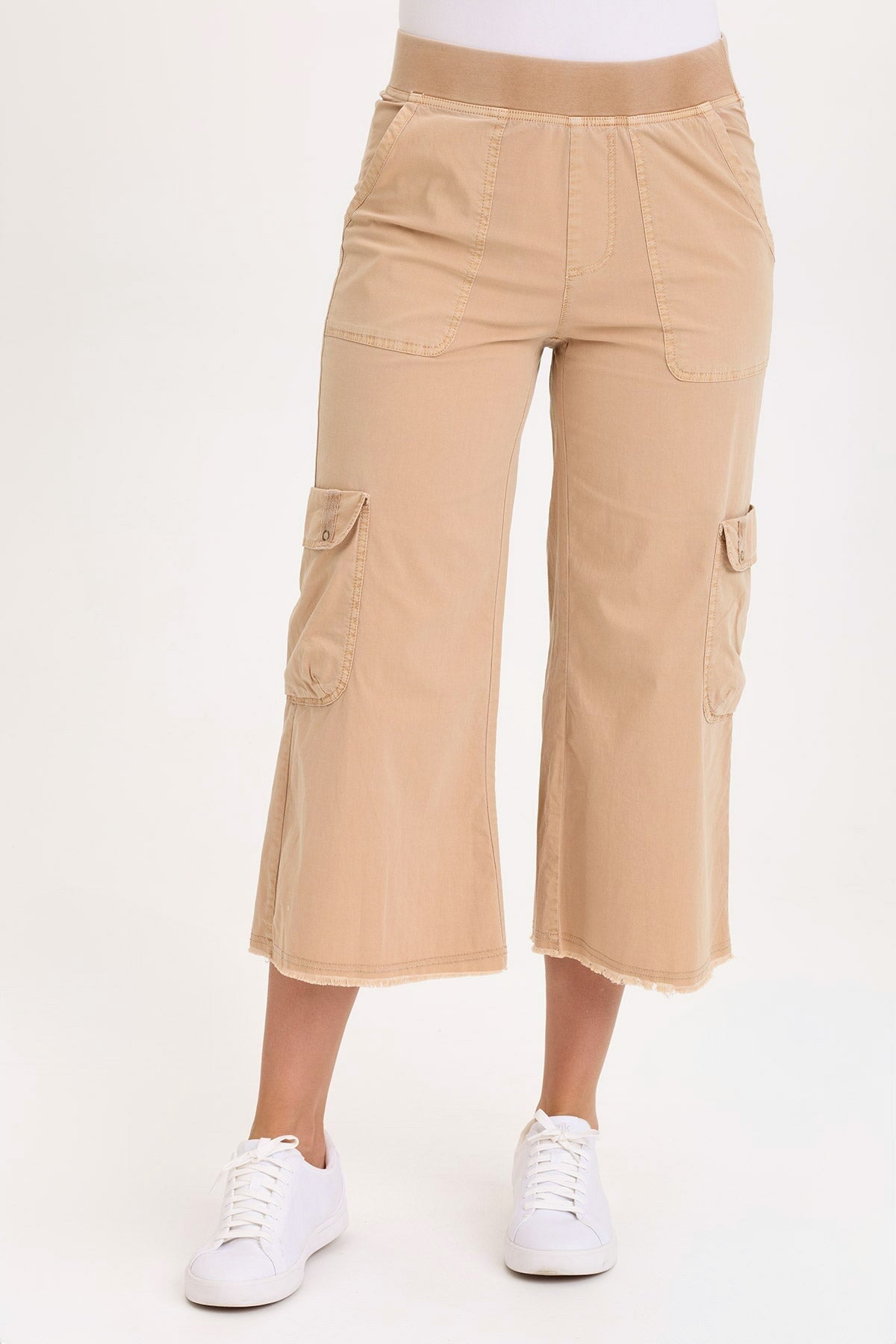 Wearables Femke Stretch Poplin Cargo Crop