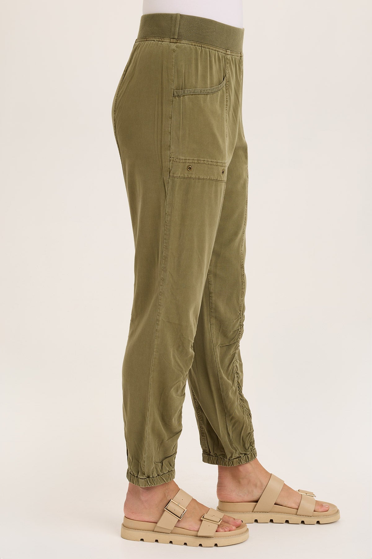 Wearables Squire Twill Banded Hem Casual Pant 