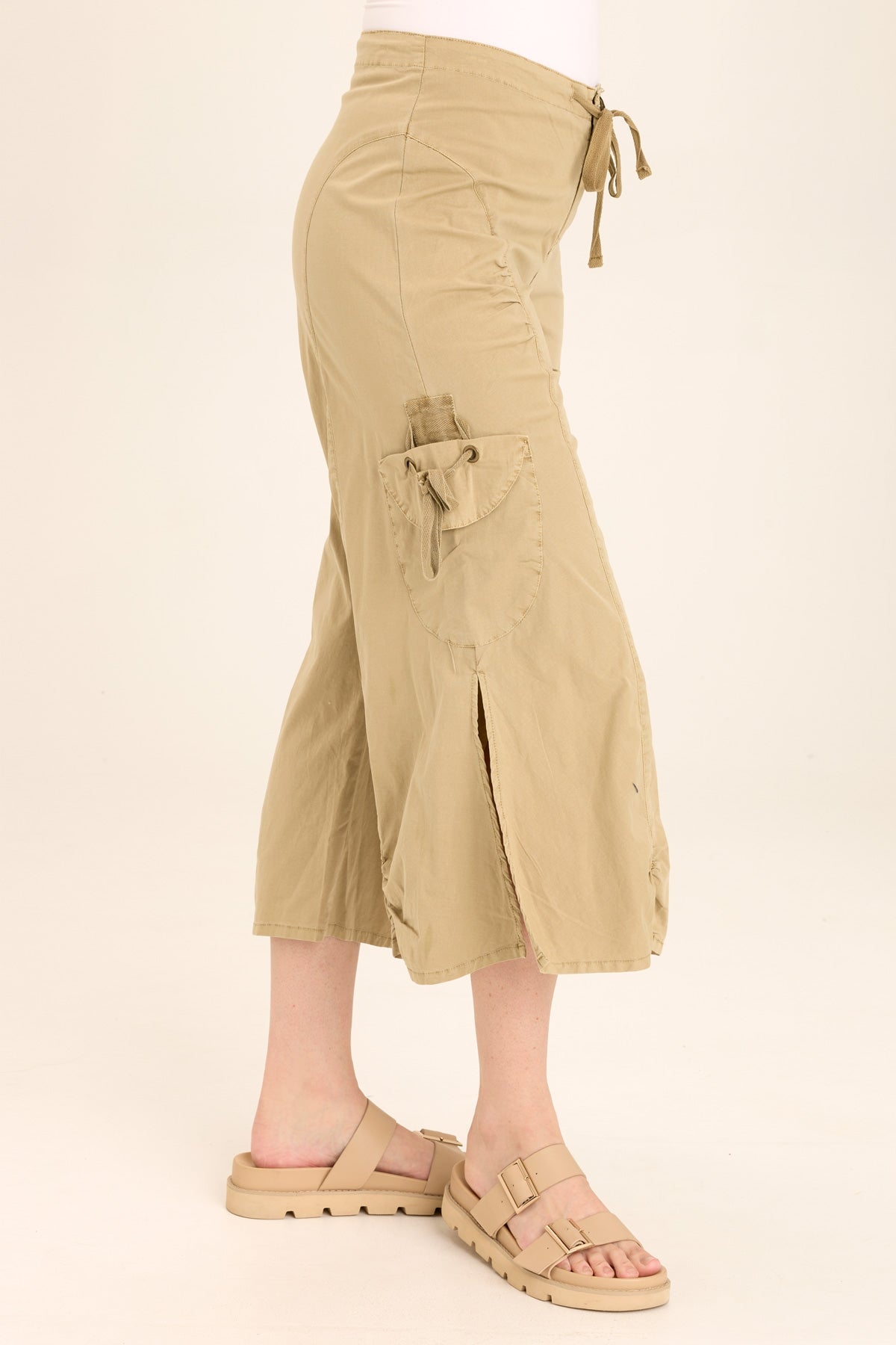 Wearables Split Wide-Leg Cargo Crop Pant 
